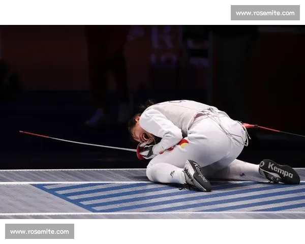 晋江双姝亮剑全国击剑赛场:黄芊芊三连冠 + 陈情缘摘季 晋江双姝亮剑全国击剑赛场:黄芊芊三连冠 + 陈情缘摘季